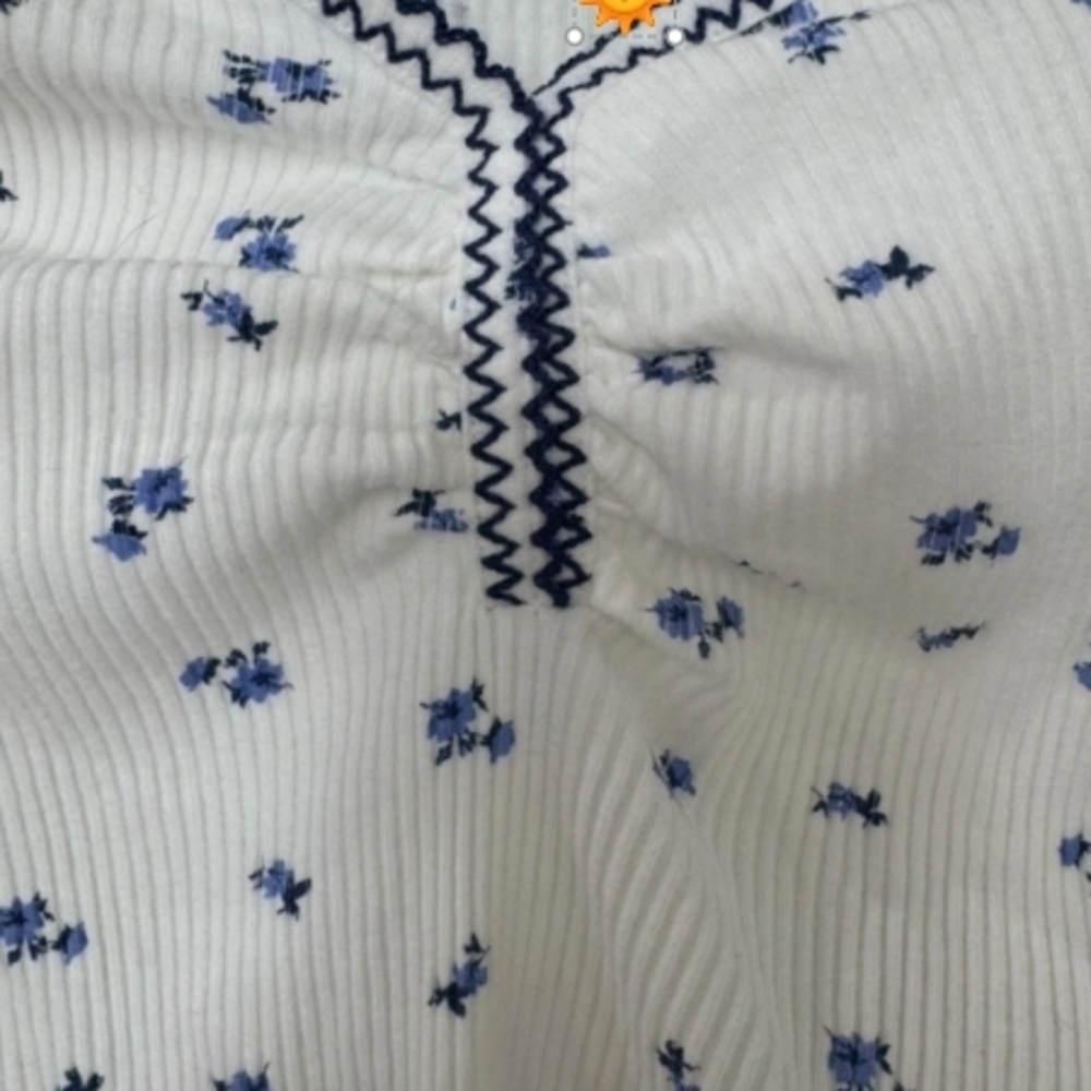 White and Blue Floral Women's Top - Picture 3 of 4